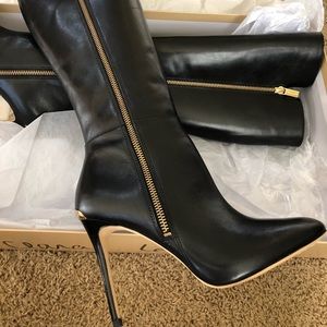 Michael Kors Clara black leather boots size 6.5